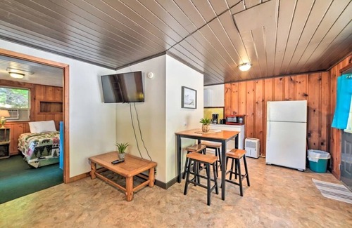Almo Hotel | Lynnhurst Resort Motel #15 - 2 Bedroom w/Kitchen.