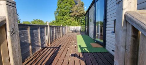 Evanton Other | Lynton lodges