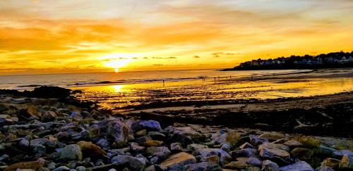 York Beach Hotel | Lynwood Inn