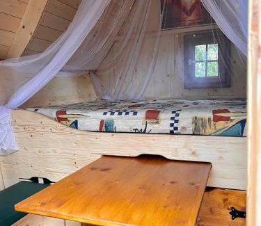 Wuthenow House | Märchenhütte- Campen am Wald und See