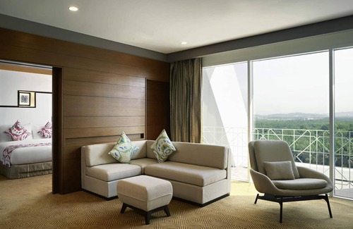 Sepang Hotel | Mövenpick Hotel & Convention Centre KLIA