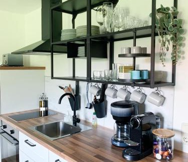 Seeg Apartment | M&M Apartment