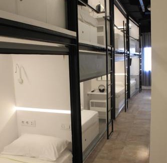Explanada de la Estacion Hotel | M Pods Malaga