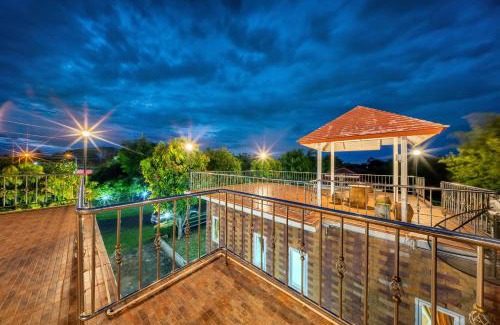 Khonburi Hotel | M Resort Nakhon Ratchasima