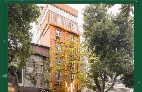 Trang Tien Hotel | M Village Hotel Hồ Gươm