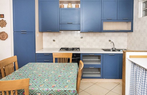 Marcelli Apartment | M193 - Marcelli, three-room apartment with porch 250mt from the sea