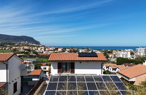 Numana Villa | M390 - Marcelli, delightful villa with sea view