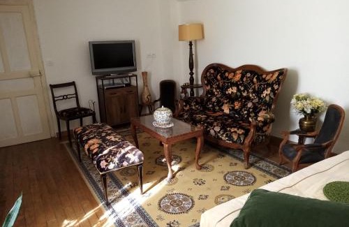 Dancevoir Bed & Breakfast | Maïstine
