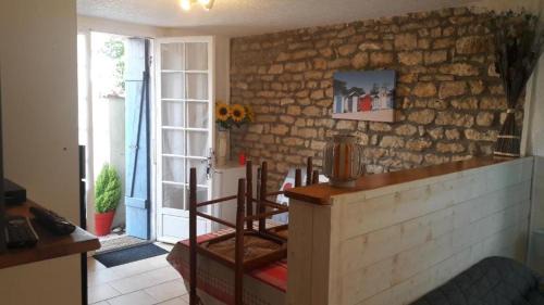 Saint-Pierre-d'Oleron Apartment | Ma Chaumiere Studio