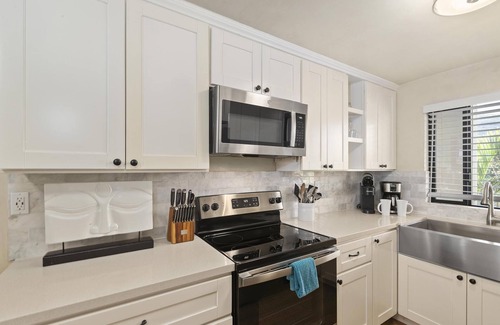 Maalaea Condo | Maalaea Kai 307 Maui Prime Oceanfront nKing Beds w/ensuitenDedicated Workspace