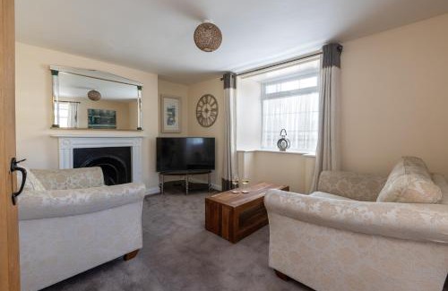 Torquay City Centre House | Mabel Cottage