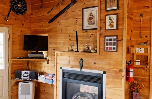 Murphy Cabin | MacDonald Cabin in Scottish Woods