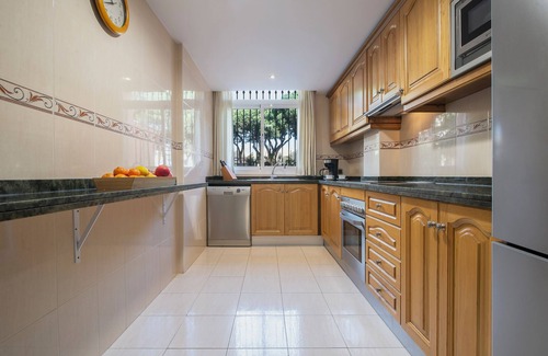 Sitio de Calahonda Apartment | Macdonald Dona Lola Club
