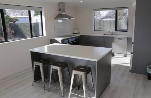 Twizel House | Mackenzie Magic