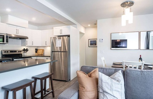Revelstoke Condo | Mackenzie Village Condo with Private Hot Tub
