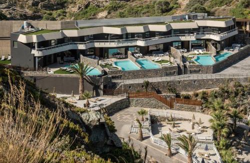 Agia Pelagia Villa | Made By The Sea Villas 12 BDRM
