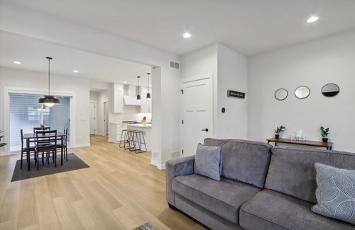 Madison House | Madison Luxury Home With Hot Tub - 10 min to UW- Walk to lake Monona