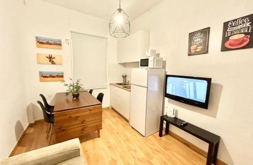 Moscardo Apartment | Madrid Rio Antonio López B