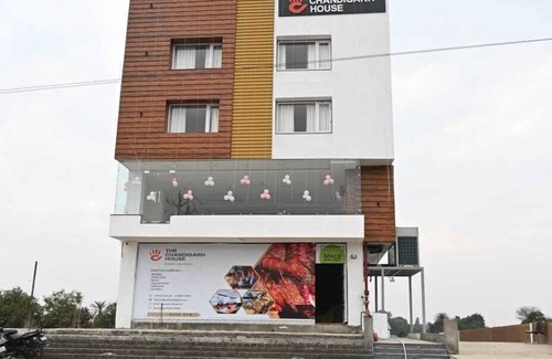Bhojpur Hotel | MadStays The Chandigarh House, Bhopal