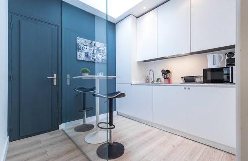 Jean-Medecin Apartment | Magenta Square - Ultra Central 1 Bdr - AC