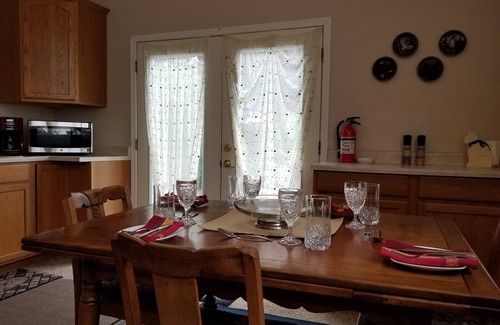 Sequim Apartment | Maggie May Guest Lodge