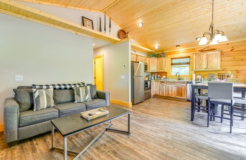 Maggie Valley Cabin | Maggie Valley Cabin 4 Mi to Cataloochee Ski Area!