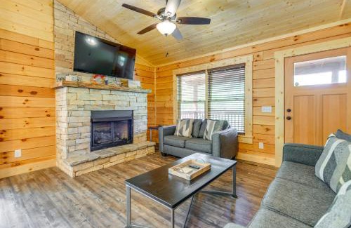 Maggie Valley House | Maggie Valley Cabin 4 Mi to Cataloochee Ski Area!
