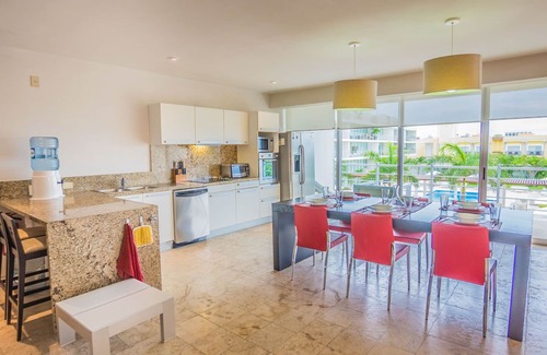 Downtown Condo | Magia Playa by BRIC Vacations - 2 bedroom condo steps from the beach!