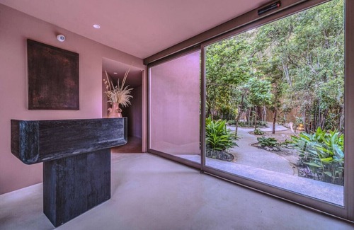 Playa Paraiso Condo | Magic Loft w Yoga Classes | Pool | Gym | Fast WiFi