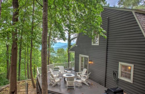 Skyland House | Magic on the Hill by Carolina Mornings
