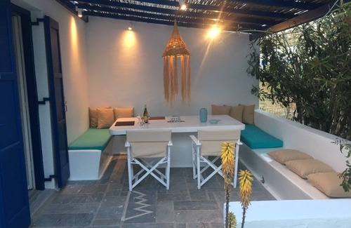 Ornos House | MAGICAL ORNOS-ORNOS BEACH HOUSE/BEACH 1' WALK, TOWN 2 KM