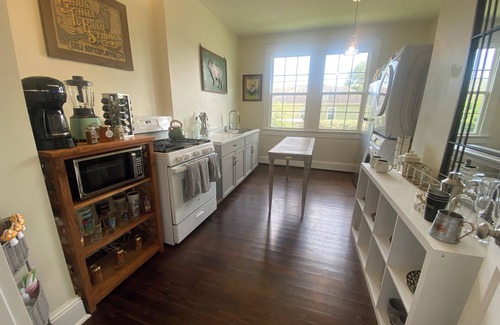 Milan House | Magical Uptown Home 3 bdr, sleeps 6