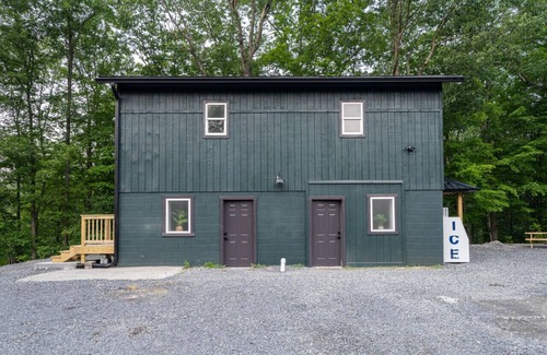 Great Cacapon RV Rental | Magical Views with Unmatched Glamping Experience