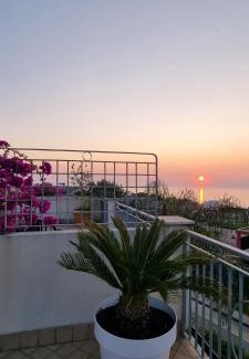 Pizzo Apartment | MAGIK hill
