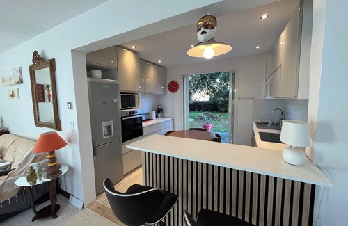 Saint-Trojan-les-Bains House | MAGNIFICENT SEAFRONT VILLA WITH GARDEN AND TERRACE
