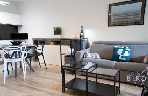Villeneuve Loubet Beach Apartment | Magnificent apartment on the ground floor and next to the sea