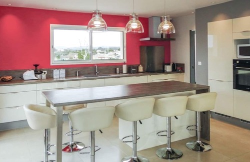 Roujan Villa | Magnificent air-conditioned villa with swimming pool, possibility of animals