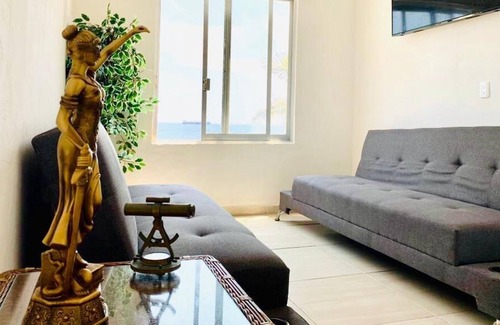 Manzanillo House | Magnificent apartment in Manzanillo, El Tajo beach