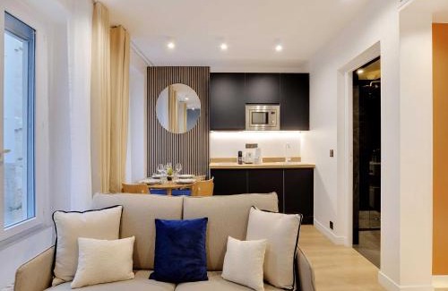 Paris City Center Apartment | Magnificent apartment - 2BR 4P - Place des Vosges