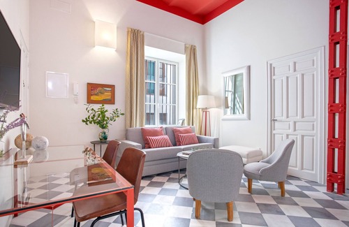 San Vicente Apartment | Magnificent apartment near city center. San Laureano II