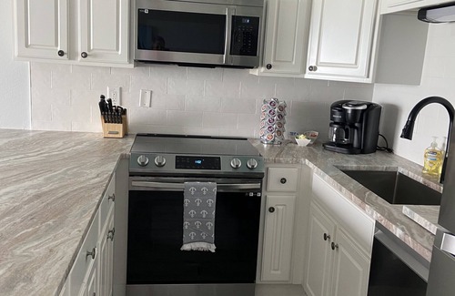 Stuart Condo | Magnificent comfortable 3rd floor ocean view/beachfront condo