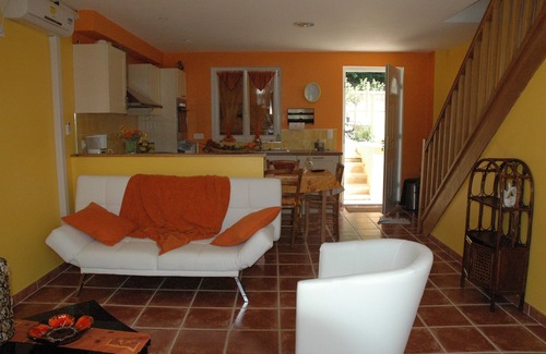 Lagorce Cottage | Magnificent gite in the south of the Ardeche with peaks
