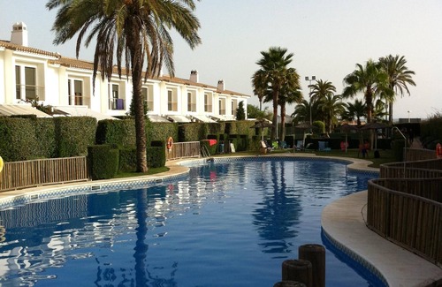 El Rompido House | MAGNIFICENT HOUSE IN EL ROMPIDO WITH POOL AND PADDLE COURT