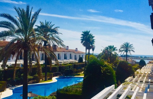 El Rompido House | MAGNIFICENT HOUSE IN EL ROMPIDO WITH POOL AND PADDLE COURT