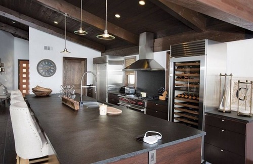 Western Malibu House | Magnificent Malibu Oceanfront Property