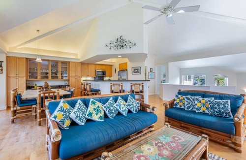 Kaiulani Condo | Magnificent mountains of Kauai's north shore provide a spectacular backdrop.