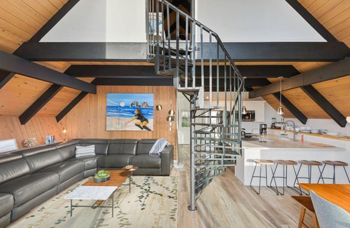 Rockaway Beach House | Magnificent Ocean Front Acre of Property, Hot Tub, Outdoor Bar, Fire-Pit, Cornhole,