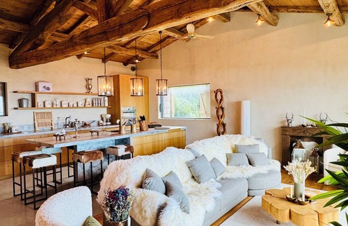 Pietrosella Villa | Magnificent stone residence on 10ha estate with sea view