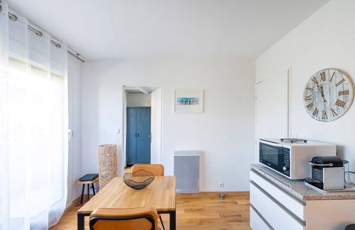 Le Penon Apartment | Magnificent T2 Next to the Beach – Private Balcony, 2 People, 300 m from the Beach