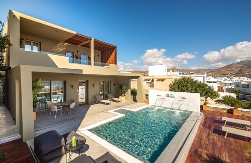 Tinos Villa | Magnificent Tinos Suite | Suite with Stunning Sea Views and Private Swimming.
